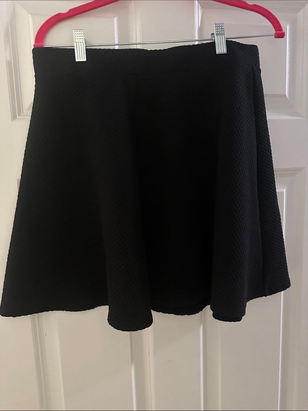 H&M Black Textured Circle Skirt - Flared Skater Style